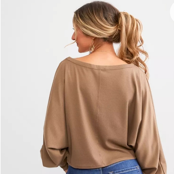 NWPT HYFVE Casual Cutie Oversized Long Sleeve Crop Top Brown Sz Small Ribbed - Picture 2 of 8